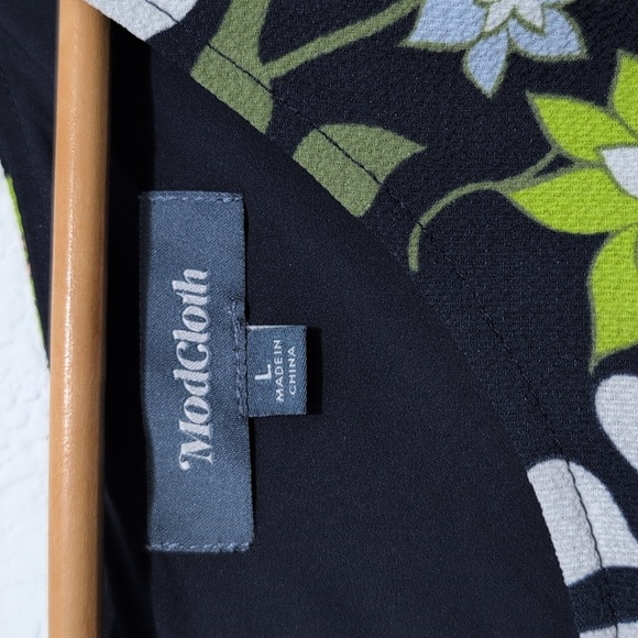 ModCloth Befits Your Brilliance Cap Sleeve Floral Dress Waist Tie Navy Blue - Picture 4 of 14